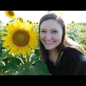 Meet your Posher, Brittany